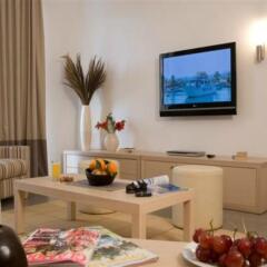 Отель Capital Coast Resort And Spa интерьер отеля
