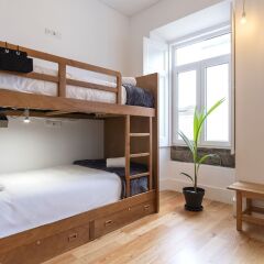 Pé Direito Hostel Понта-Делгада детские мероприятия