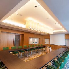 Отель Four Points By Sheraton Sheikh Zayed Road ОАЭ, Дубай - 1 отзыв об отеле, цены и фото номеров - забронировать отель Four Points By Sheraton Sheikh Zayed Road онлайн помещение для мероприятий фото 2