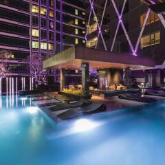 Отель Mode Sathorn Бангкок бассейн фото 3