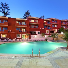 Hotel Topazio Албуфейра бассейн