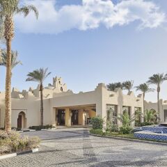 Отель “Luxury Villa in Four Seasons Resort, Sharm El Sheikh Египет, Шарм эль Шейх - отзывы, цены и фото номеров - забронировать отель “Luxury Villa in Four Seasons Resort, Sharm El Sheikh онлайн парковка