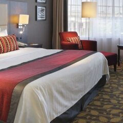 Отель Courtyard by Marriott Hannover Maschsee комната для гостей