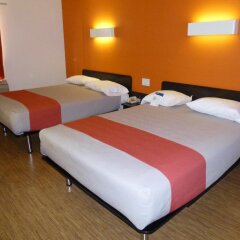 Отель Motel 6 Hollywood США, Лос-Анджелес - отзывы, цены и фото номеров - забронировать отель Motel 6 Hollywood онлайн удобства в номере