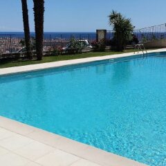 Отель Nice Booking - Orchidée Calme Piscine Balcon Ницца бассейн