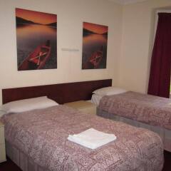 The Mersey Hotel сейф в номере