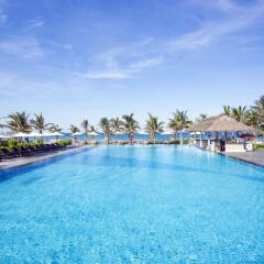 Отель Melia Danang бассейн фото 2