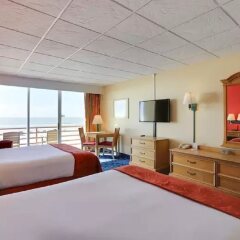 Отель Dolphin Beach Resort комната для гостей фото 4
