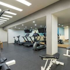 Отель Real Inn Perinorte Тлальнепантла-де-Бас фитнесс-зал