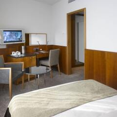 K+K Hotel Fenix удобства в номере