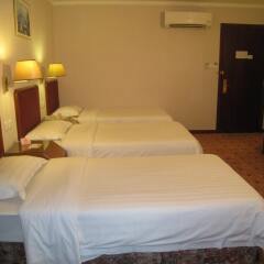 East Asia Hotel комната для гостей фото 4