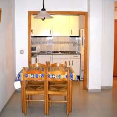 Отель PA Apartamentos Ses Illes Испания, Бланес - отзывы, цены и фото номеров - забронировать отель PA Apartamentos Ses Illes онлайн комната для гостей фото 3