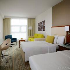 Отель Courtyard by Marriott Berlin City Center комната для гостей фото 4