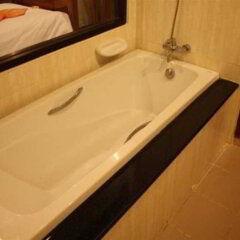 Отель BV Resortel Phuket ванная