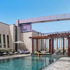 Halo Hotel Dubai бассейн фото 2