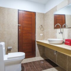 Отель Zen Rooms Surasak 2 Бангкок фото 2
