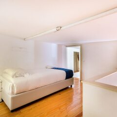 Отель Central Downtown Deluxe Duplex Португалия, Лиссабон - отзывы, цены и фото номеров - забронировать отель Central Downtown Deluxe Duplex онлайн комната для гостей фото 3