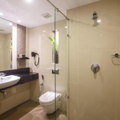 Renuka City Hotel in Colombo, Sri Lanka from 70$, photos, reviews - zenhotels.com bathroom