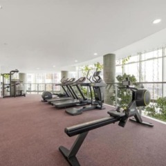 Апартаменты 1 Bedroom Apartment With Gym and Terrace фитнесс-зал фото 2
