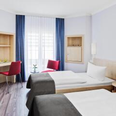 Отель InterCityHotel Hamburg Altona комната для гостей фото 2