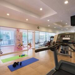 Отель Hilton Playa Del Carmen фитнесс-зал