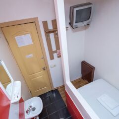 Hotel Parovoz сейф в номере