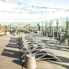 Отель Leonardo Hotel Amsterdam Rembrandtpark Нидерланды, Амстердам - 5 отзывов об отеле, цены и фото номеров - забронировать отель Leonardo Hotel Amsterdam Rembrandtpark онлайн бассейн