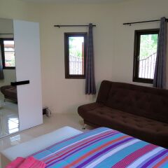 Отель Baan Kanittha - 4 Bedrooms Garden Villa комната для гостей фото 2