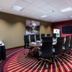 Отель Holiday Inn London - Kensington развлечения