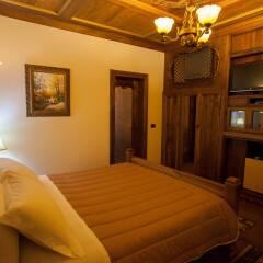 Отель Brilant Antik Hotel Албания, Тирана - отзывы, цены и фото номеров - забронировать отель Brilant Antik Hotel онлайн удобства в номере