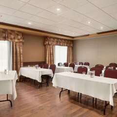 Отель Days Inn by Wyndham Levis Канада, Сен-Николя - отзывы, цены и фото номеров - забронировать отель Days Inn by Wyndham Levis онлайн фото 2