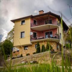 Отель Holiday home Kalina Болгария, Чепеларе - отзывы, цены и фото номеров - забронировать отель Holiday home Kalina онлайн вид на фасад