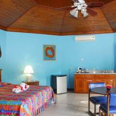 Отель CocoLaPalm Seaside Resort комната для гостей