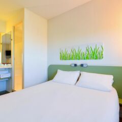 Отель ibis budget Paris Porte d'Orleans Франция, Париж - отзывы, цены и фото номеров - забронировать отель ibis budget Paris Porte d'Orleans онлайн комната для гостей фото 3