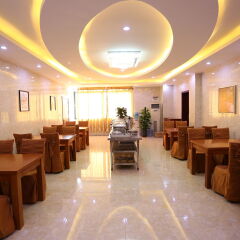 Dongzhi Hotel питание