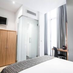 Отель Petit Palace Plaza del Carmen комната для гостей фото 3