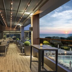 Renaissance Polat Istanbul Hotel Стамбул бассейн фото 2