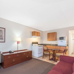 Отель Days Inn Lebanon Fort Indiantown Gap комната для гостей фото 4