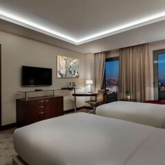 Отель DoubleTree by Hilton Istanbul Topkapi удобства в номере фото 2