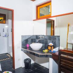 Отель Saboey Resort and Villas Таиланд, Самуи - отзывы, цены и фото номеров - забронировать отель Saboey Resort and Villas онлайн удобства в номере