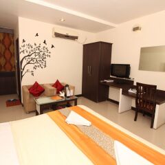 Hotel Meera комната для гостей