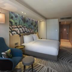 DoubleTree by Hilton Hotel Istanbul - Sirkeci комната для гостей