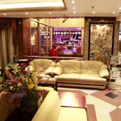 Orchid Hotel развлечения