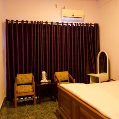 Thai Binh 2 Hotel Saigon комната для гостей