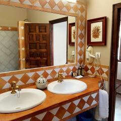 Отель Palacio Cobertizo De Santa Ines ванная