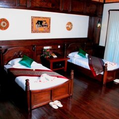 Отель Sky Lake Inle Resort гостиничный бар