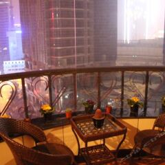 Chengdu Rongcheng Yishe Youth Hostel гостиничный бар