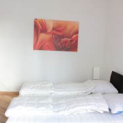 Отель Swiss Star Northend сейф в номере