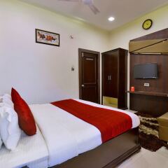 OYO 10125 Hotel Anandam сейф в номере