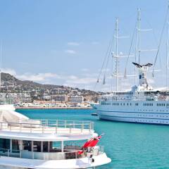 Hotel Ryans La Marina